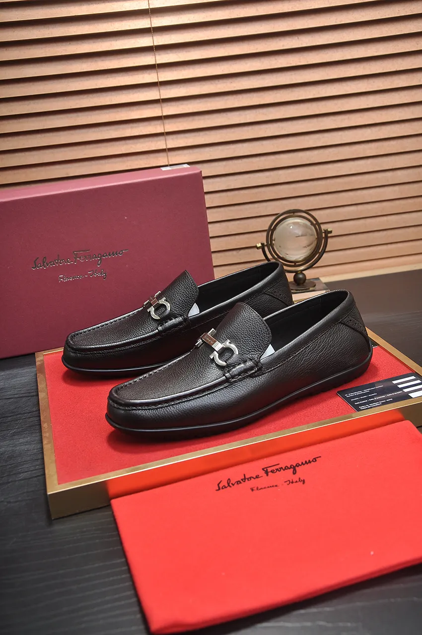 Men's men's shoes 💰520💶[Ferragamo/Ferragamo] (high-end Niuli) New 🍀 Ferragamo* - top version Ferragamo's classic formal leather shoes! Made of imported original cowhide, the inner top layer is comfortable cowhide lining! Original wear-resistant rubber outsole! High quality products! Code number 38-44!